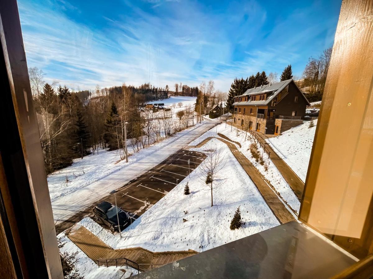 Apartman Bratrouchov Jablonec nad Jizerou Exteriör bild